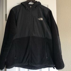 EUC Black North Face Fleece Jacket with Hood XL
